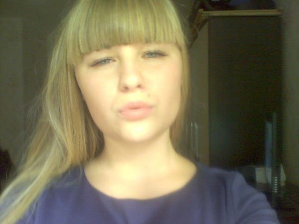 | Д Е Р З К А Я |