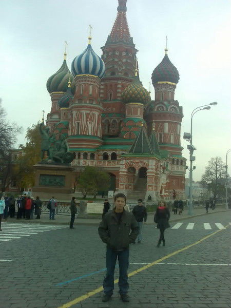 Бахтиёр Искандаров