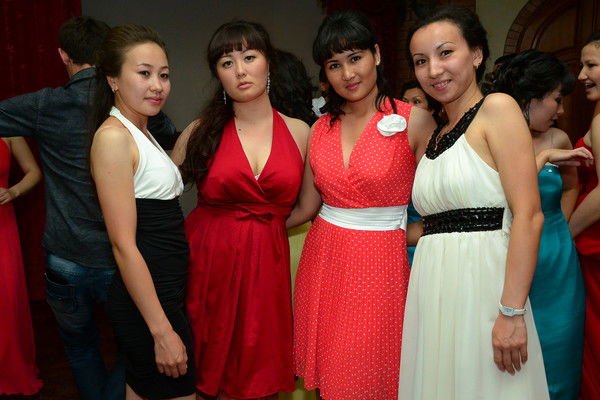 Арай Тлеулесова