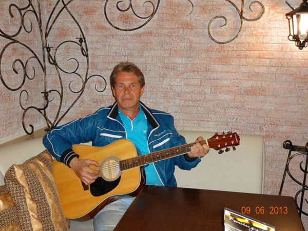 Андрей Карпов