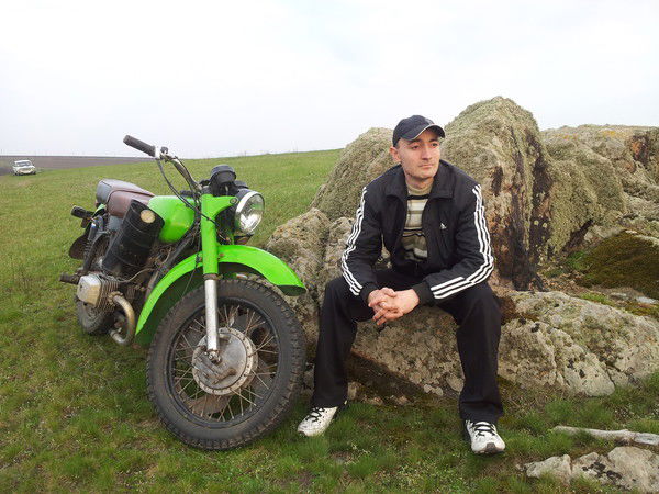 Денис Малышко