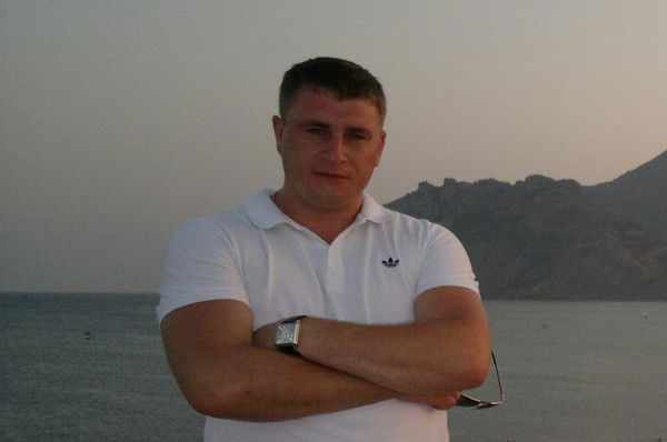 Виталий Макаров