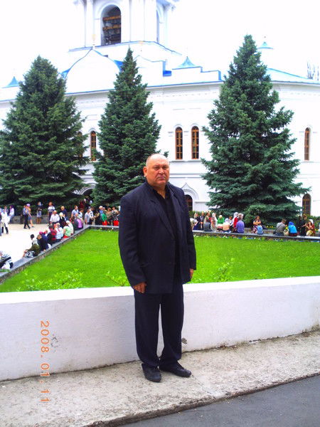 Николай Мельник