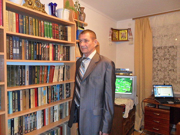 Анатолий Калашников