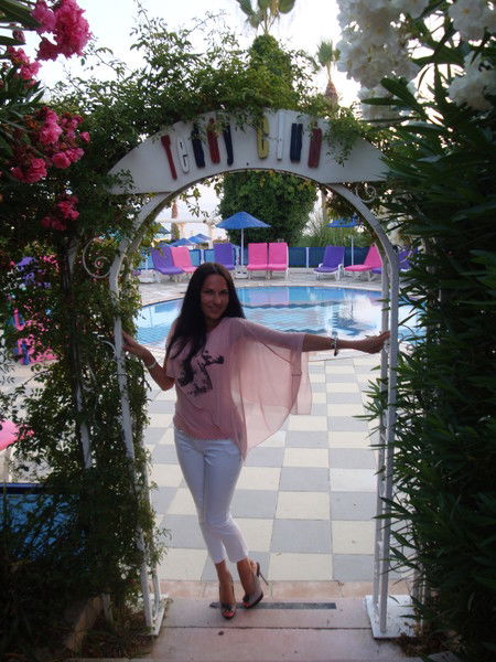 Неизвестно Неизвестно