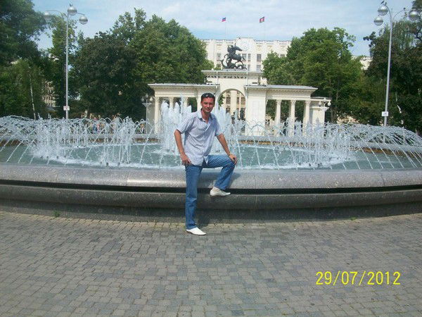 Александр Сальников