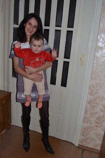 Лена Быховец