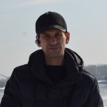 Юрий Русских