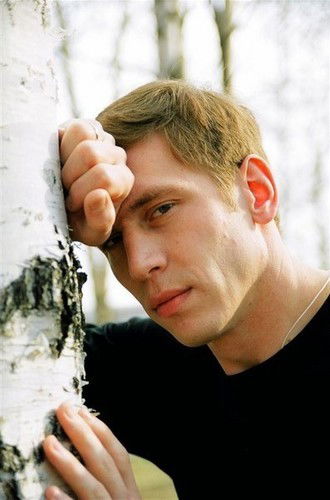 Алексей Ларионов