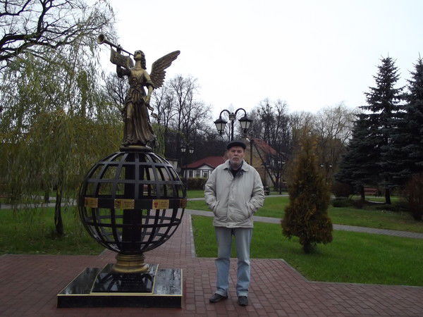 Юрий Печерских