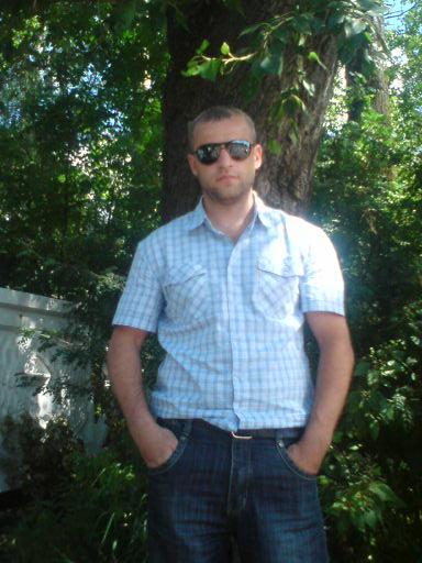 Костен Бузанов