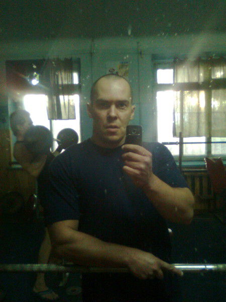 Денис Лопатин