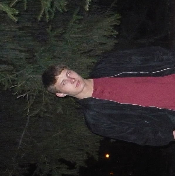 Юрий Устинов