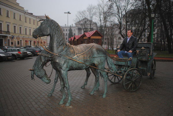 Александр Лукашов