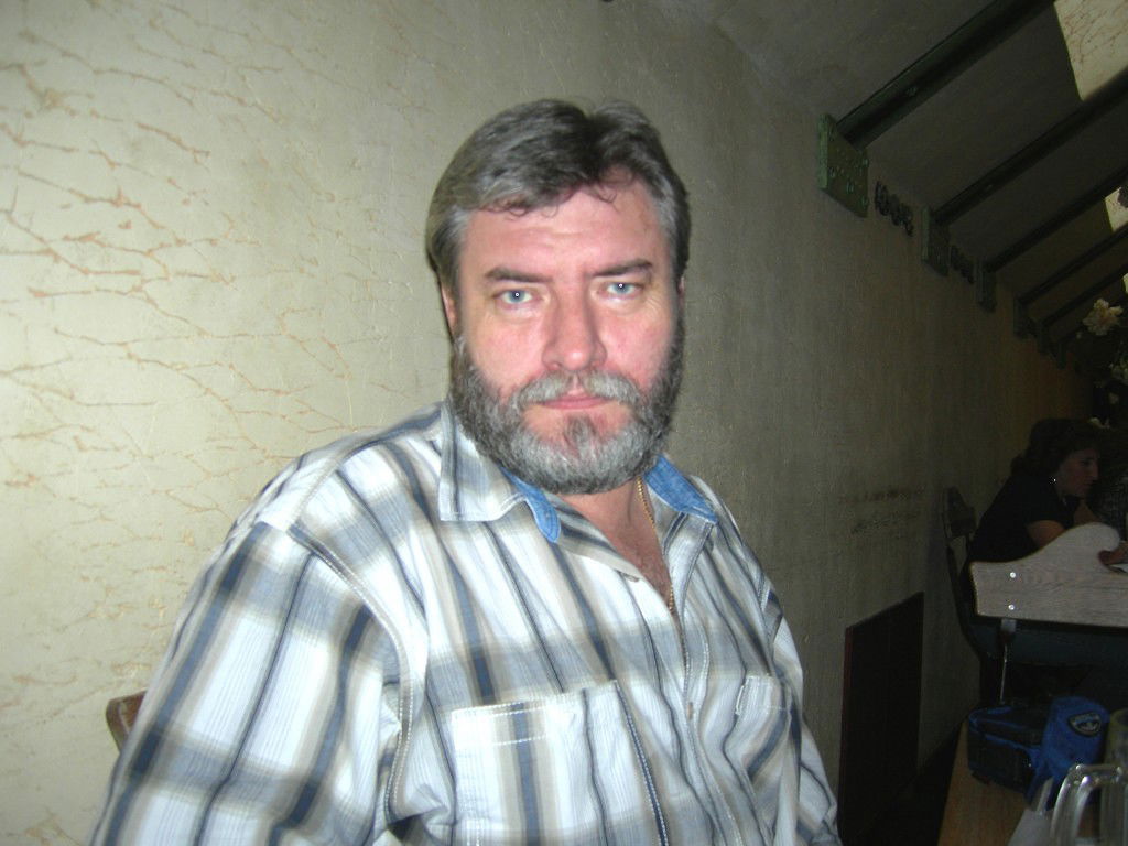 Андрей Ермолаев