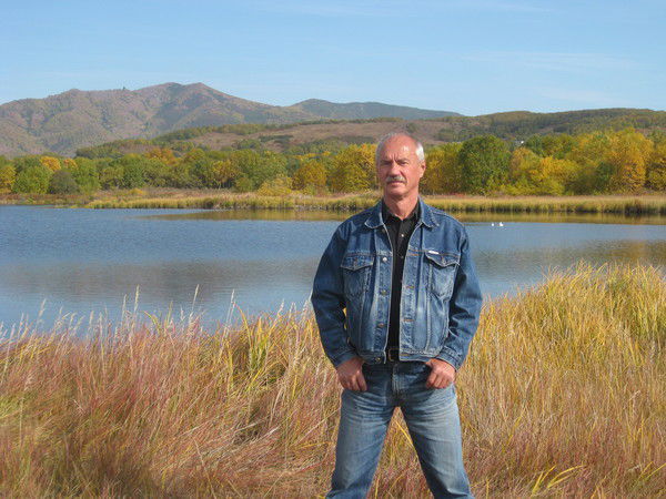 Валерий Пахомов