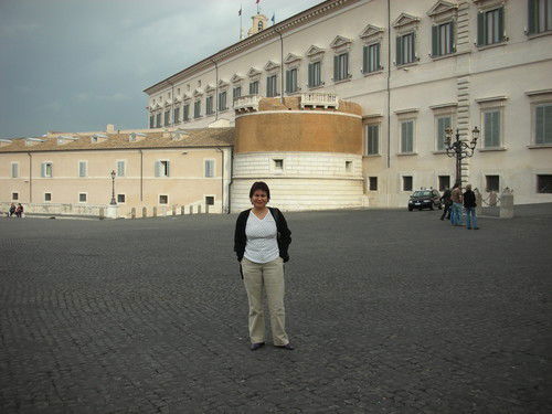 Лейла Лейлева