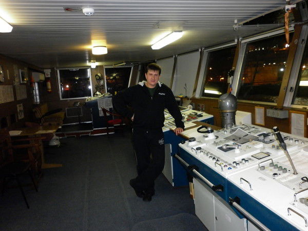 Неизвестно Неизвестно