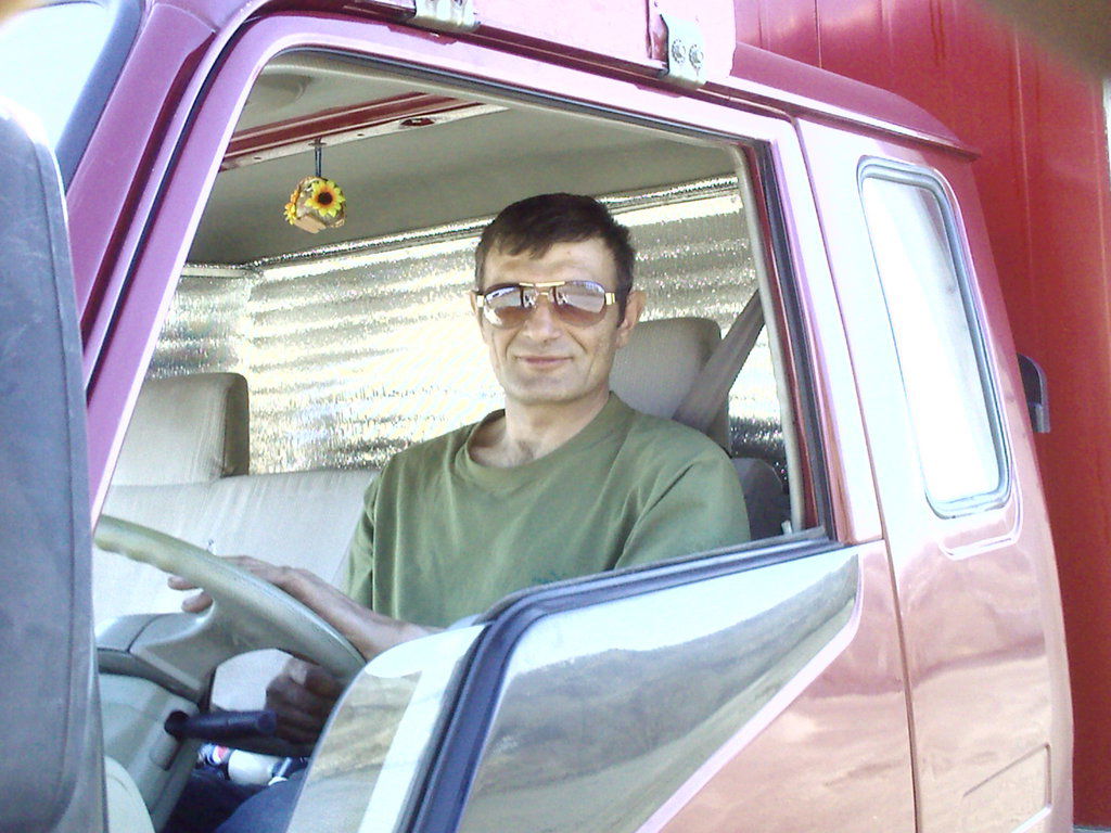 Андрей Шкуратов