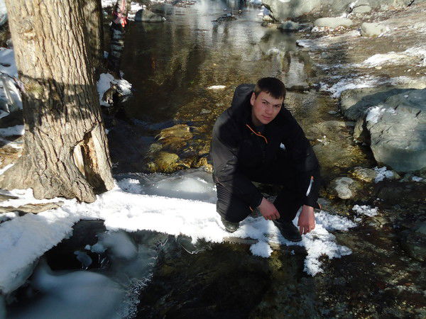 Александр Емельянов