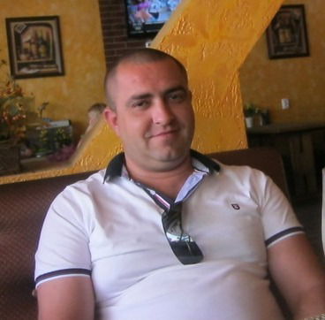 Александр Нирян