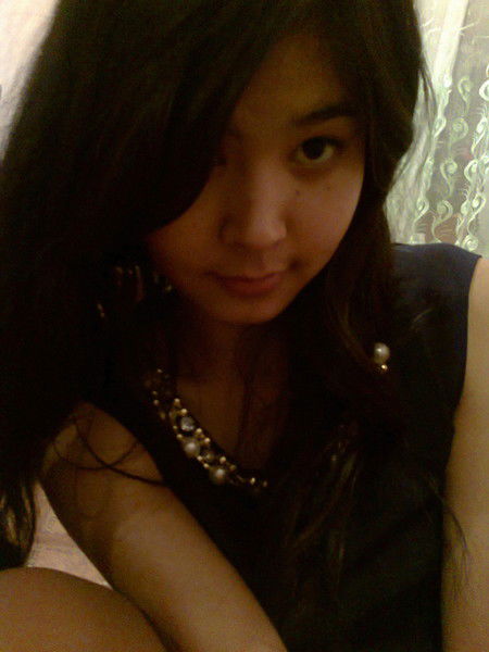 Yмiтай Aненова