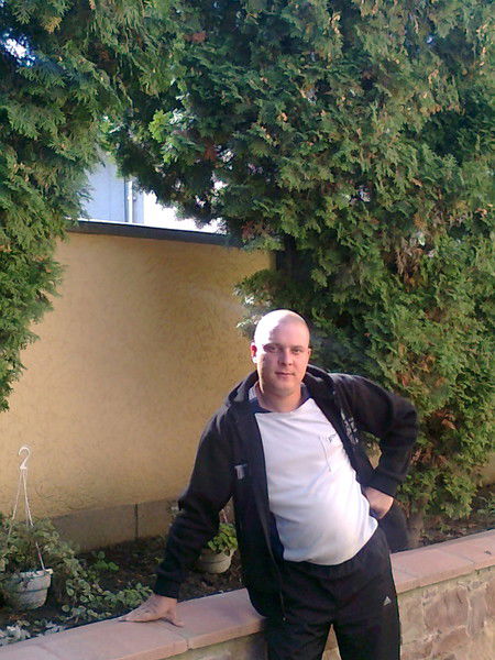 Саша Волков