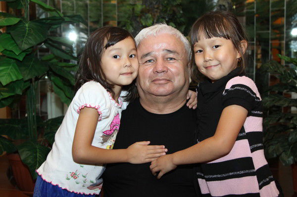 Даниэль Есенгарин