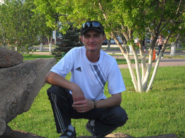 Дмитрий Попов