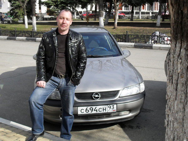 Александр Лаптев