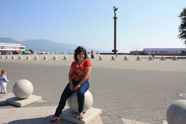 Олеся Костенко