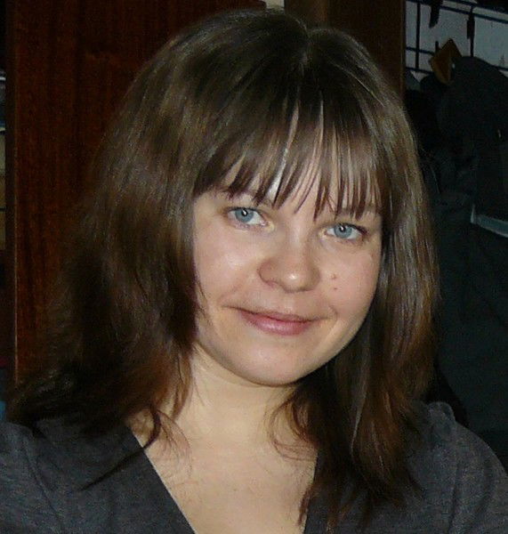 Елена Елена