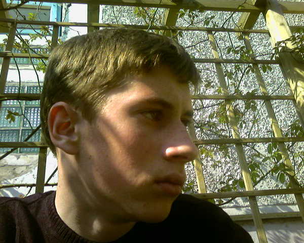 Денис Едейко