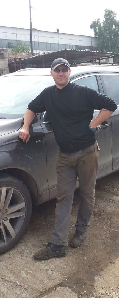 Денис Овчинников