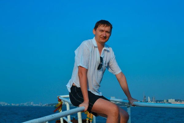 Руслан Овчинников