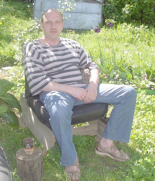 Юрий Иванов