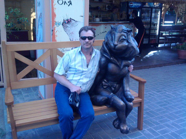 Евгений Шаповалов