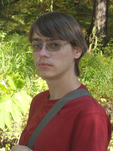 Макс Чеканов