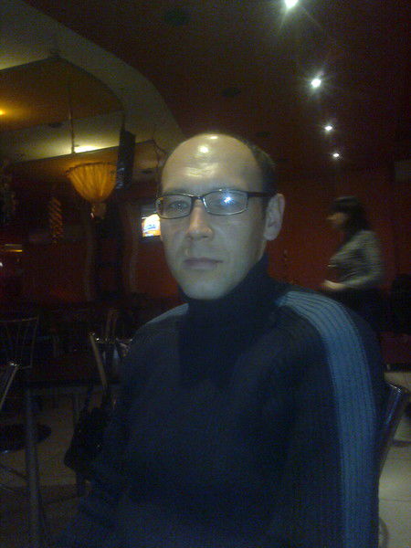 Александр Тихонов