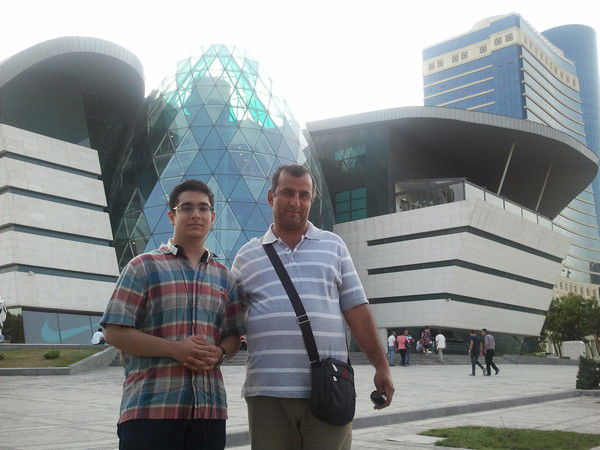 Ислам Асланов