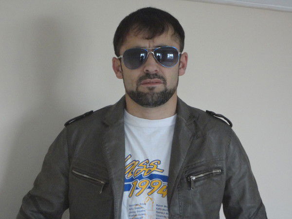 Наби Илолов