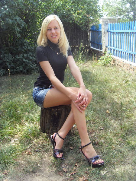 Анна Постригань