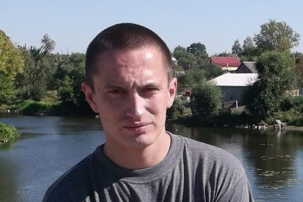 Руслан Ольшенецький