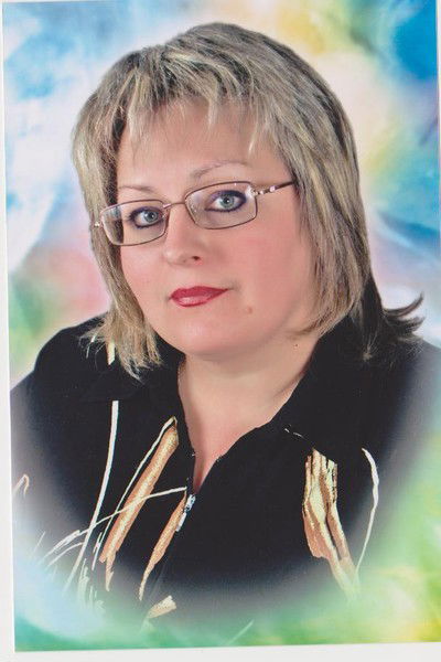 Елена Притула