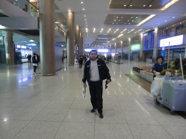 Кахрамон Махмудов