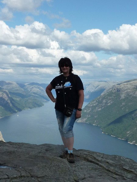 Наталья Непомнящая