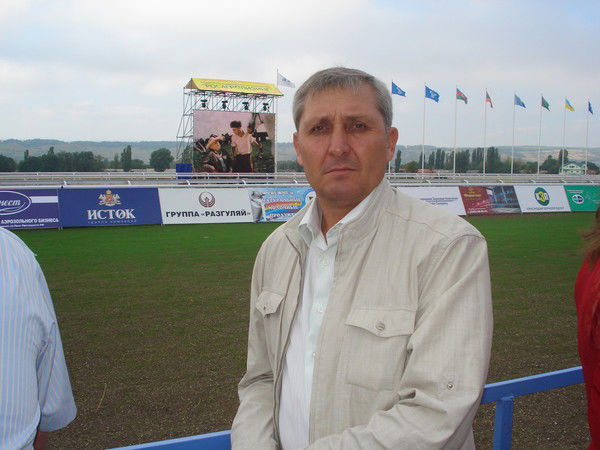 Геннадий Великородный