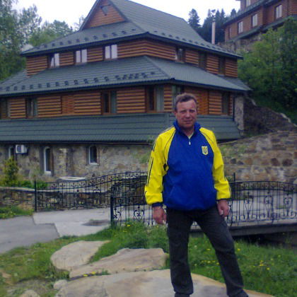 Виктор Шахов