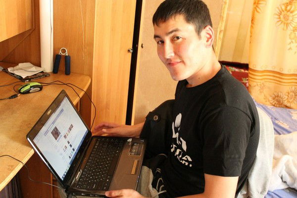 Эрлан Тoкоев