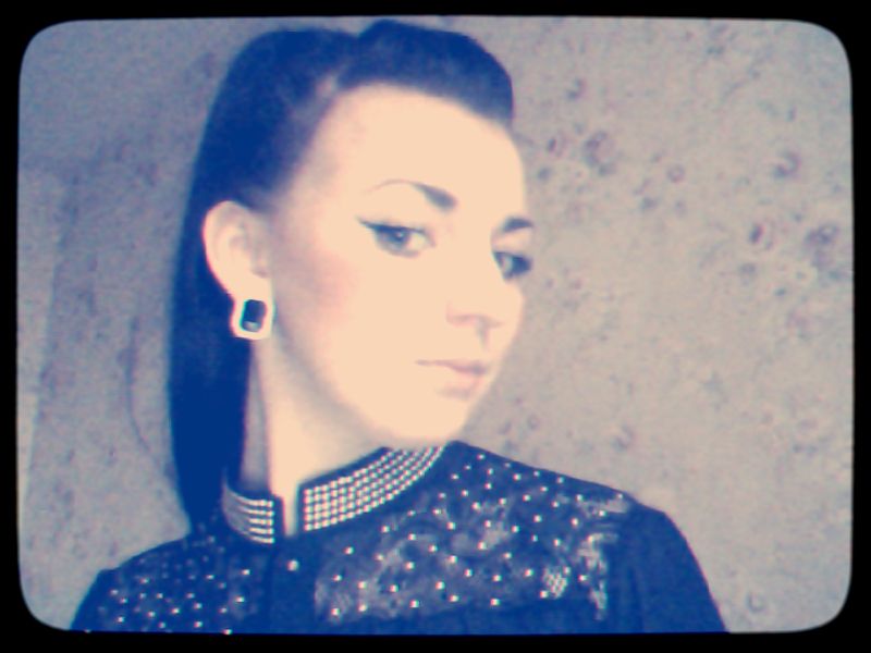 Олечка Дегтярик